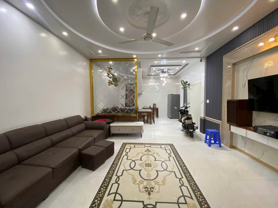 Nhà Phố Mặt Ngõ Chợ Hàng Lê Chân, 63m² 4 Tầng - Kinh Doanh Đắc Lộc