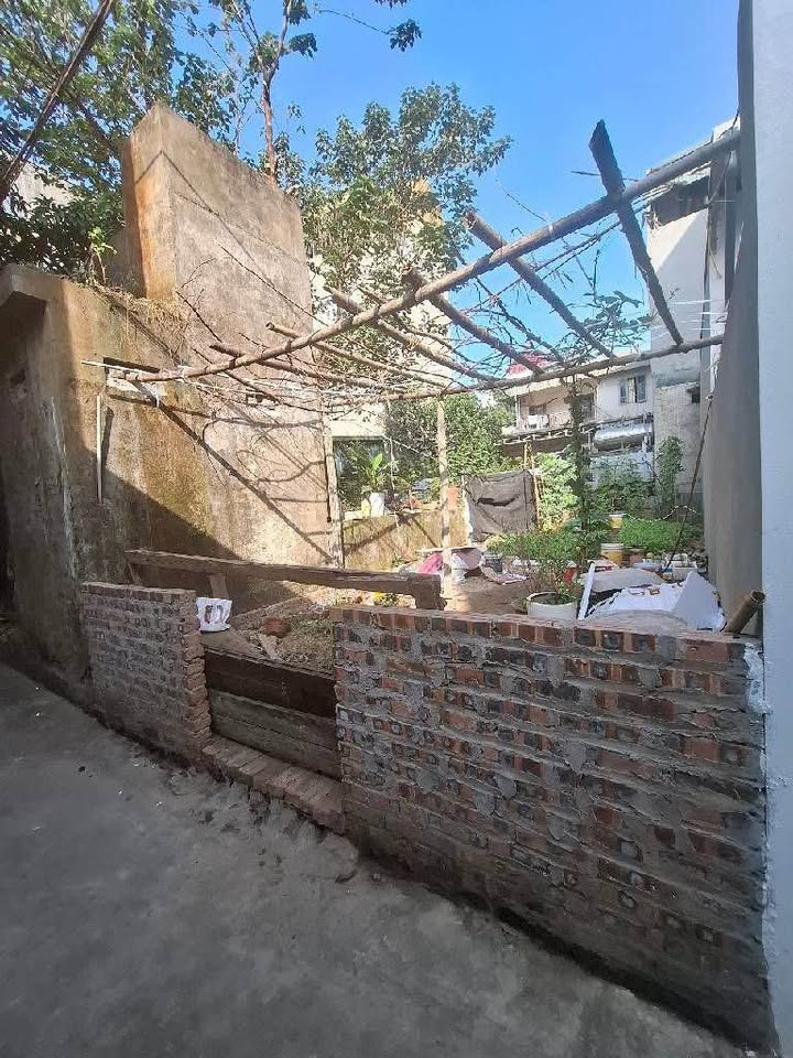 Bán đất Đại Từ 52m² - Sổ đỏ chính chủ - Xây 6 tầng thang máy