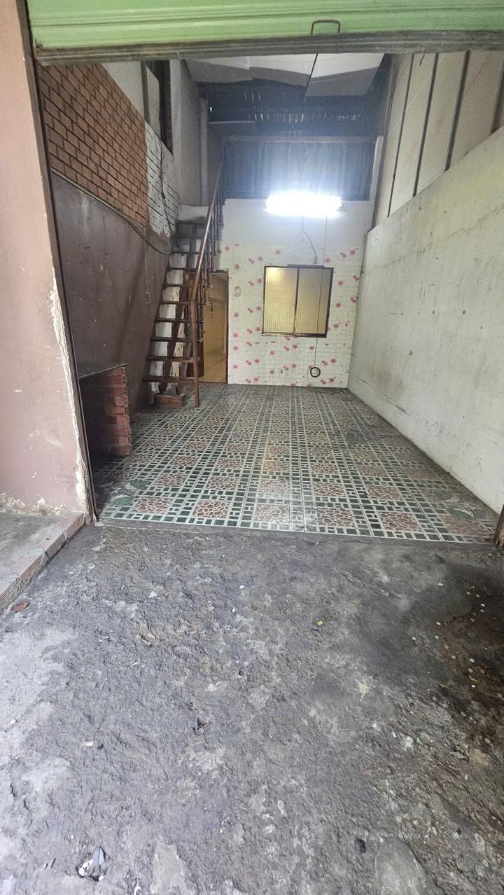 Nhà 1PN Gác Lửng 42m² Đường Võ Văn Vân, Bình Chánh - Giá 3 Triệu/Tháng