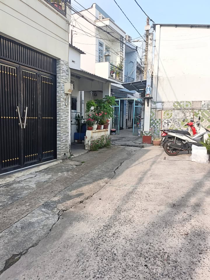 Nhà xưởng 92m² Thủ Đức - Sổ hồng riêng, ô tô vào tận nơi