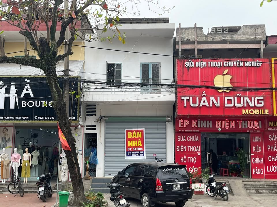 Nhà Mặt Tiền CMT8, Thái Nguyên - Kinh Doanh Đắc Lộc, 100m², Full Thổ Cư