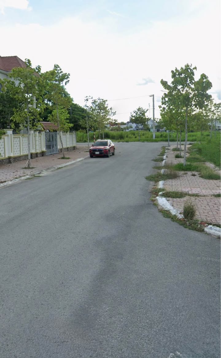 Bán đất thổ cư 207m² KĐT 5A, Sóc Trăng - Hướng Tây Bắc, Giá 2 tỷ