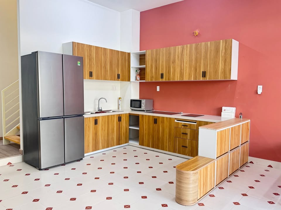 Cho thuê căn hộ dịch vụ 15m² gần Đại học Lạc Hồng, Biên Hòa - 3.4 triệu/tháng