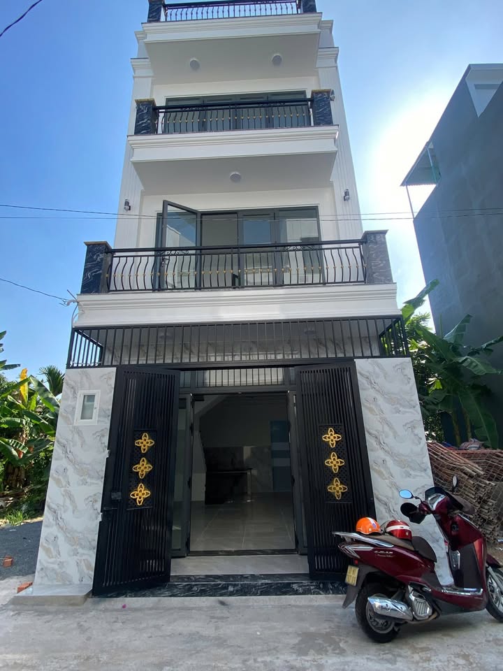 Nhà 5.1m x 11m Phường Bình Chiểu, Thủ Đức - 5 Tỷ, Sẵn Sàng Ở Ngay