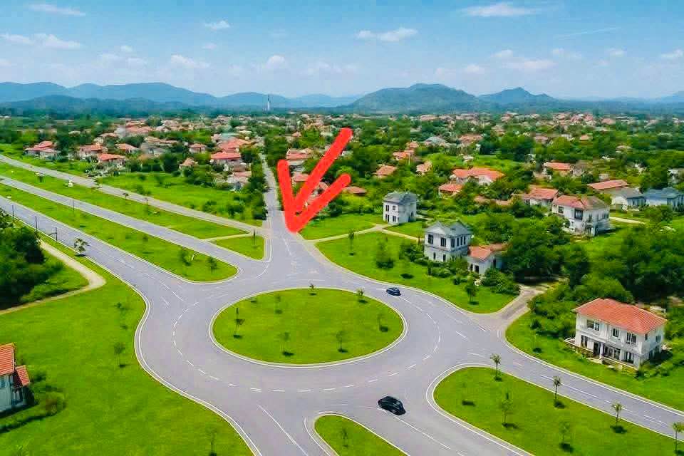 Bán đất Tố Hữu Thái Nguyên 120m² - Sổ đỏ chính chủ, sát đường tròn Tam Quan