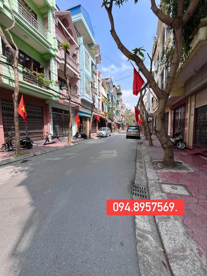 Nhà 3 Tầng Đường Hưng Yên, Nam Định - 52m², 2.25 Tỷ, Sổ Hồng