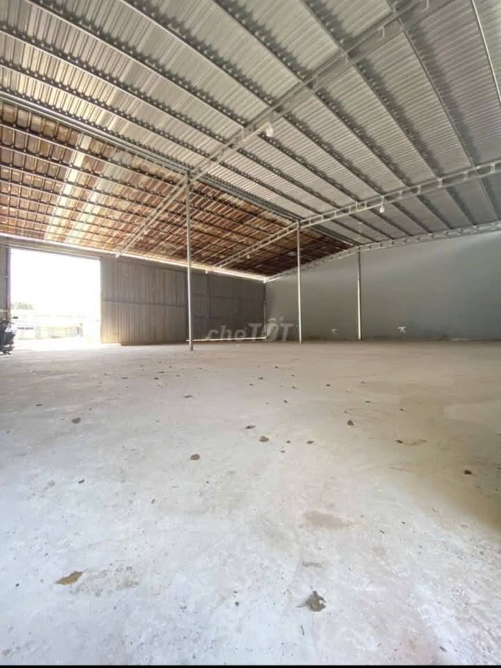 Cho thuê kho xưởng 1400m² Hóc Môn - Sẵn sàng sản xuất, giá 19 triệu/tháng