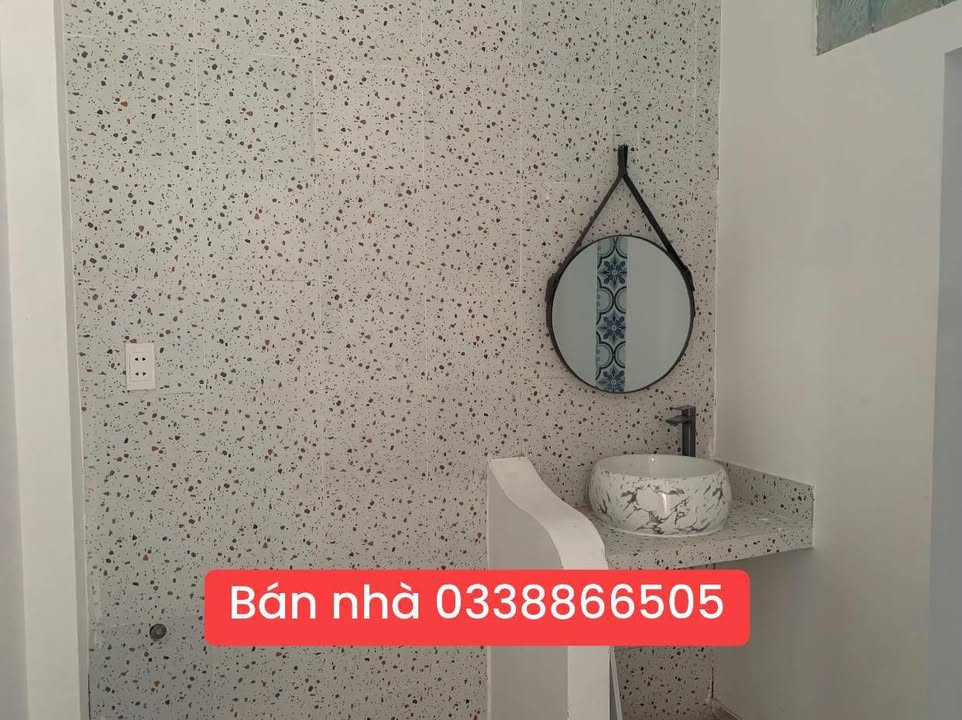 Nhà kiệt Trần Dư Tam Kỳ 107m² - Đất ở, 2PN, Sân rộng - Giá 1.6 tỷ