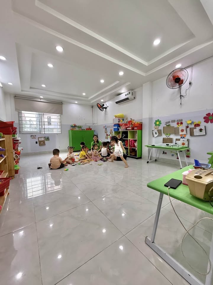 Nhà Mặt Tiền Nguyễn Hữu Tiến, Tân Phú - 76m², 5 Tầng Kinh Doanh Cực Đỉnh