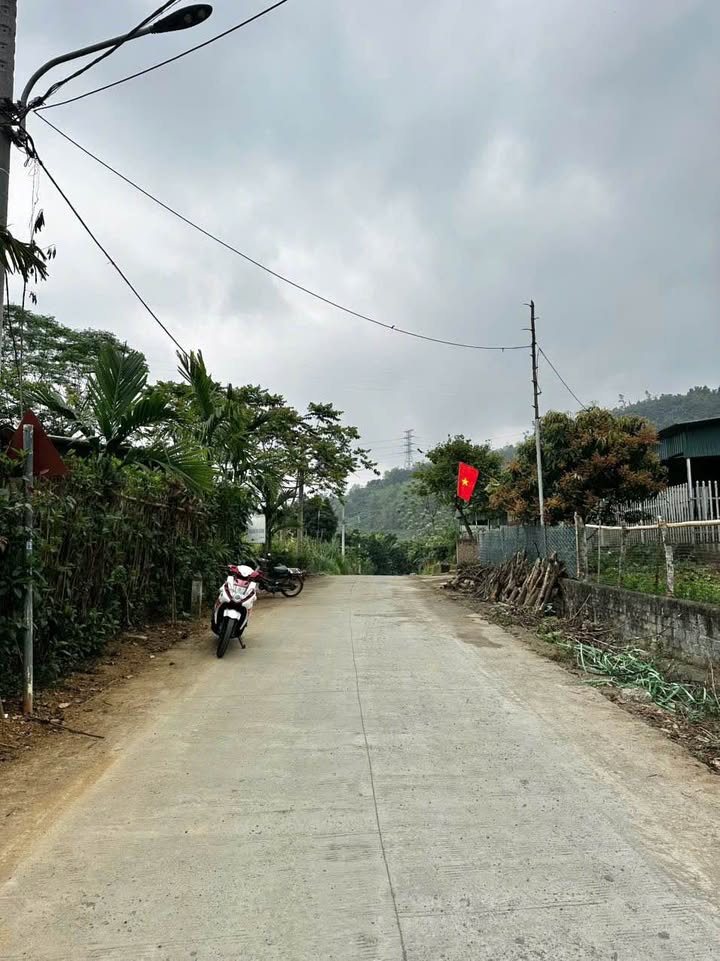 Đất Nền Hòa Bình 273m² - Mặt Tiền Rộng 16m - Giá 1.x Tỷ