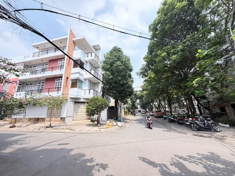 Nhà Góc Cho Thuê Mặt Tiền Tên Lửa, Bình Tân - Kinh Doanh Đa Ngành