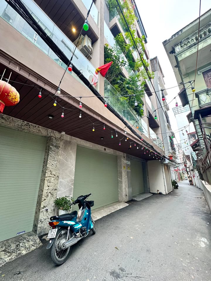 Nhà 48m² 6 Tầng, Gara Oto, Thang Máy - Gần Cầu Trần Hưng Đạo, Long Biên