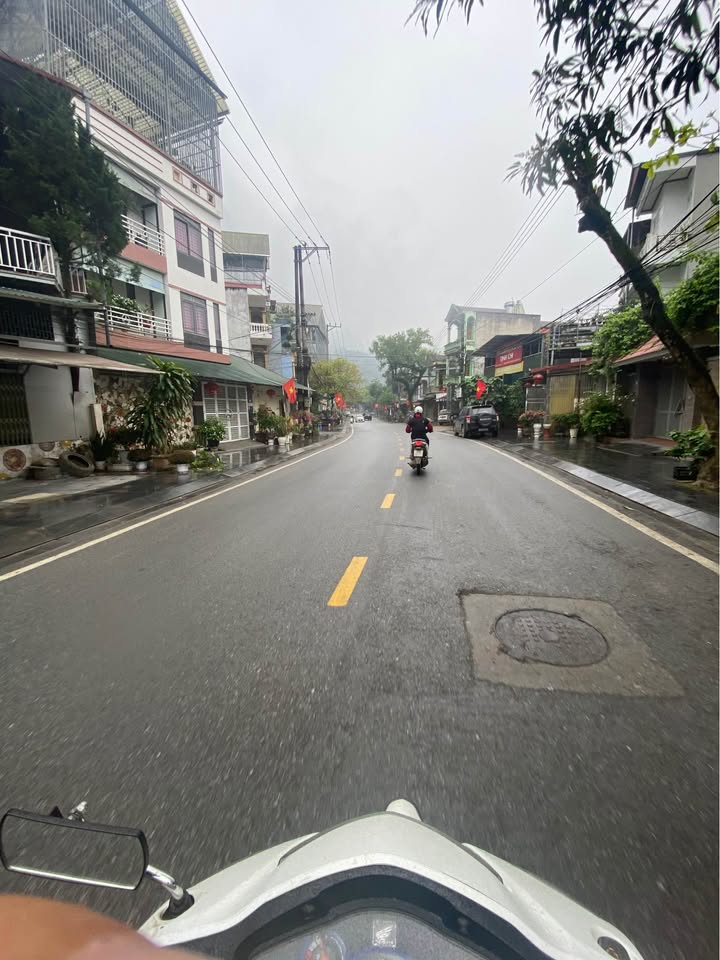 Bán Đất Tặng Nhà C4 Lý Tự Trọng, Minh Khai - 92m² Thổ Cư, Giá 2.7 Tỷ