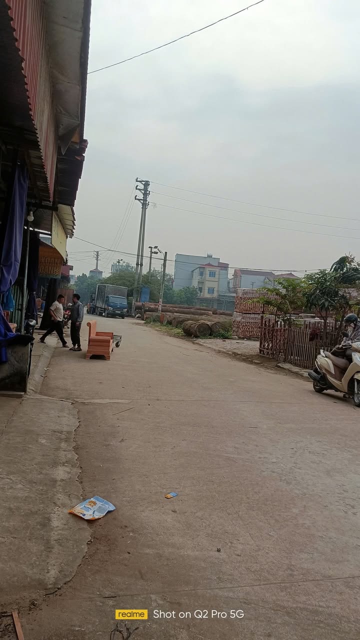 Đất Thị trấn Chờ Yên Phong 83m² MT 5m - Sẵn nhà 3 tầng, ô tô tránh