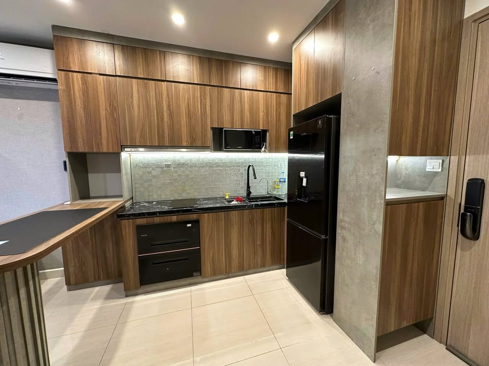 Cho thuê căn hộ 1PN Hoàng Quốc Việt, 43m² full đồ - Giá 9 triệu/tháng