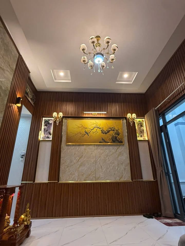 Nhà 95m² Ngô Văn Sở, Rạch Giá - Giá 1.98 Tỷ, Tặng Full Nội Thất