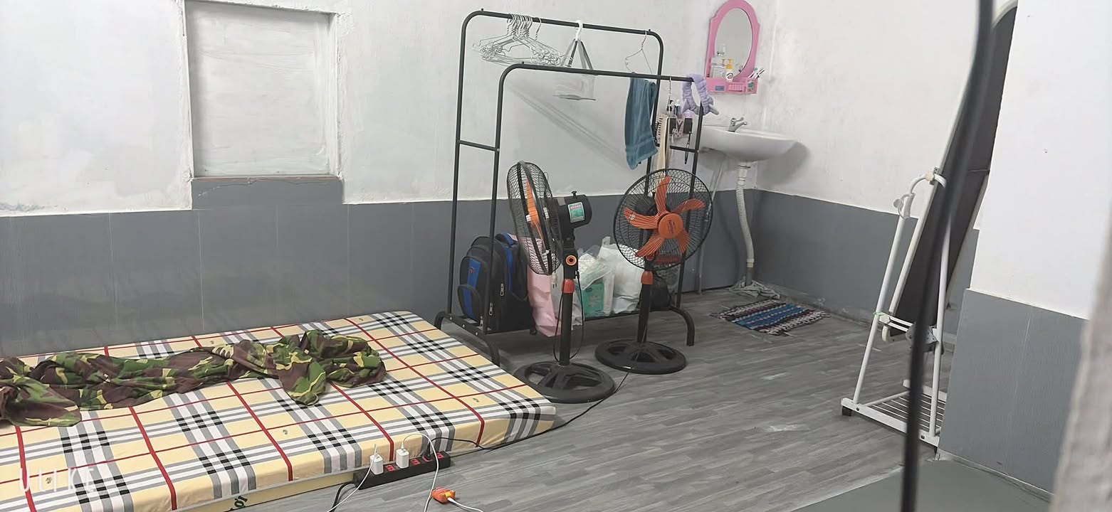 Nhà 78m² Hẻm Quang Trung, Tư Nghĩa - 1.2 Tỷ, 2PN, Sẵn Sàng Đón Chủ Mới