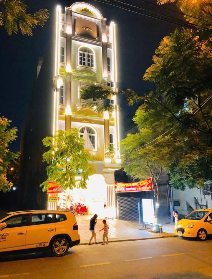 Tòa Căn Hộ 5 Tầng 155m² Đà Nẵng - Dòng Tiền 60 Triệu/Tháng