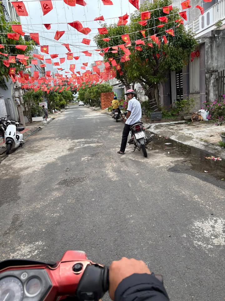 Đất Vàng Quận 3 - 100m² Đối Lưng Võ Thị Sáu, Giá 2.5 Tỷ