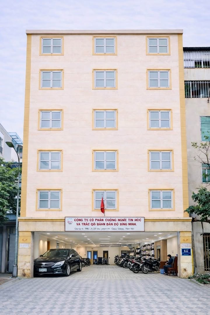 Tòa Văn Phòng Mặt Phố Cầu Giấy 126m² - Kinh Doanh Đa Ngành - Giá Đầu Tư