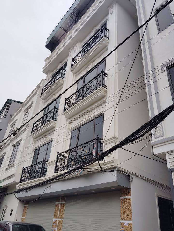 Nhà 5 tầng thang máy Phú Lương, Hà Đông - Ô tô đỗ cửa, 30m²