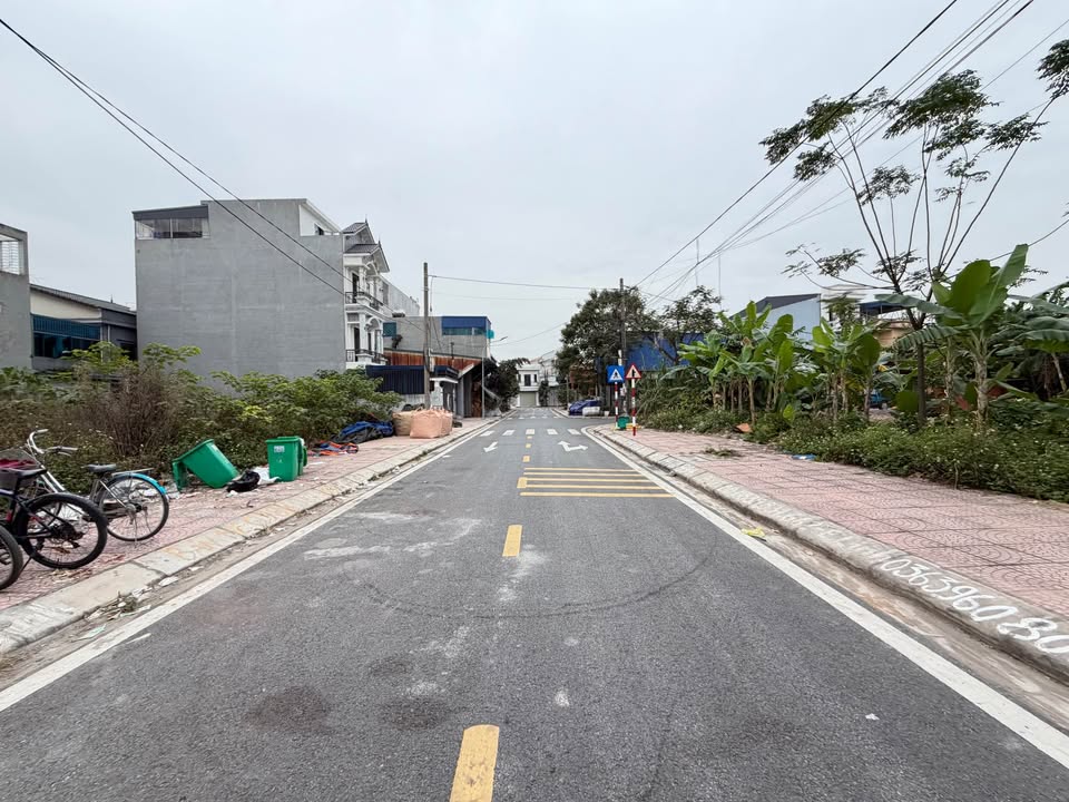 Bán Đất Mặt Đường Thông CC Cách Hạ, An Dương - 69.3m², Giá 2.7 Tỷ