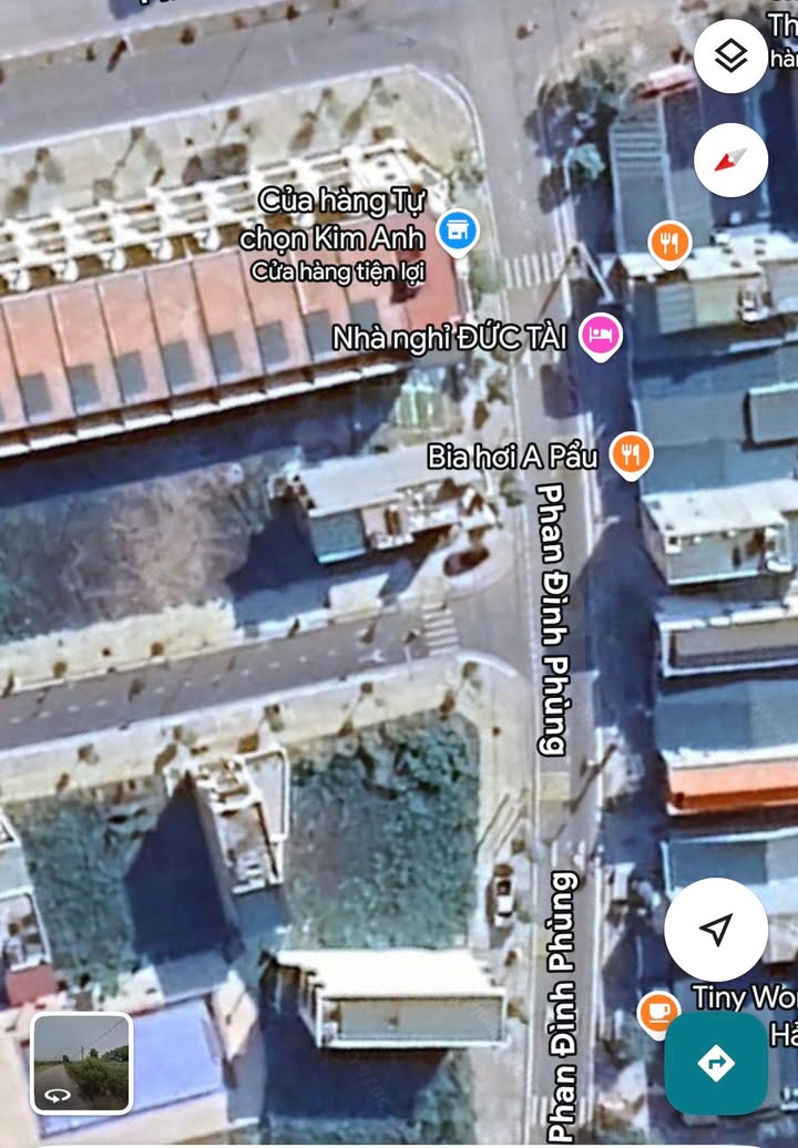 Bán đất nền 110m² mặt phố Phan Đình Phùng, trung tâm Quảng Hà