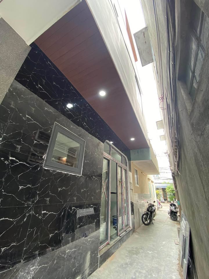 Nhà 3 tầng Phường Quang Trung, Quy Nhơn - 150m², Gần Biển, 3.1 Tỷ