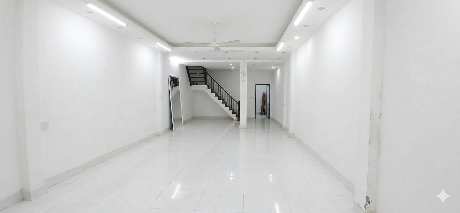 Mặt bằng kinh doanh 100m² mặt tiền 5m đường Lương Ngọc Quyến - Giá 12 Triệu