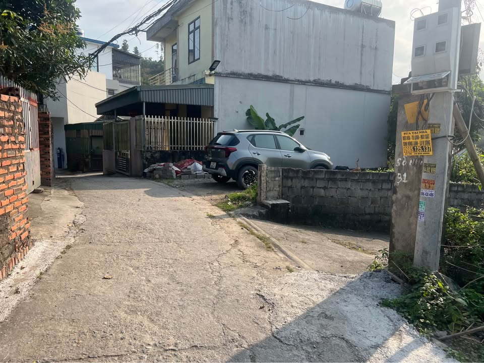 Đất Nền Góc Hà Lầm, Hạ Long - Hơn 1 Tỷ, Sẵn Sàng Xây Dựng