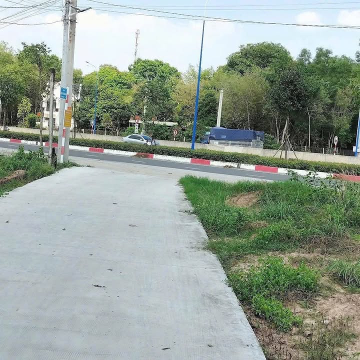 Đất Chánh Phú Hòa Bến Cát - 600m² ODT - Giá 2.2 Tỷ - Sẵn Xây Kho/Trọ/Biệt Thự Mini