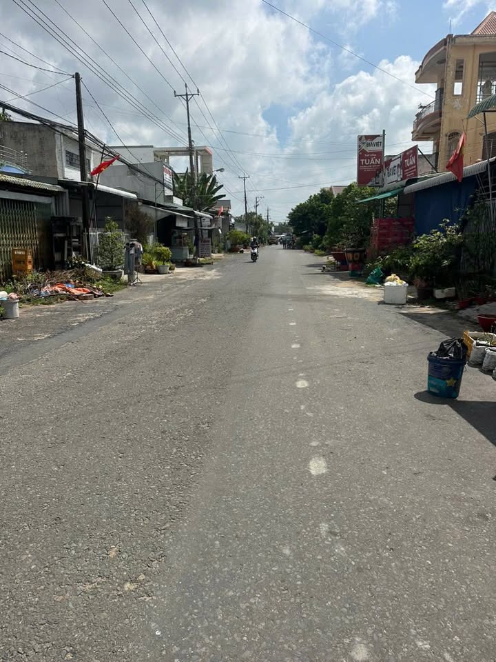 Nhà 30m² Vàm Cống, Lấp Vò - Giá 450 Triệu, Sẵn Sàng Vào Ở Ngay