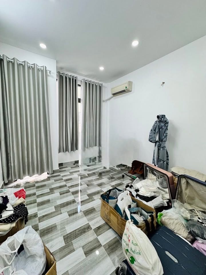 Nhà 60m² 4 Tầng Hẻm Oto Gò Vấp - Sổ Hồng Sẵn Sàng