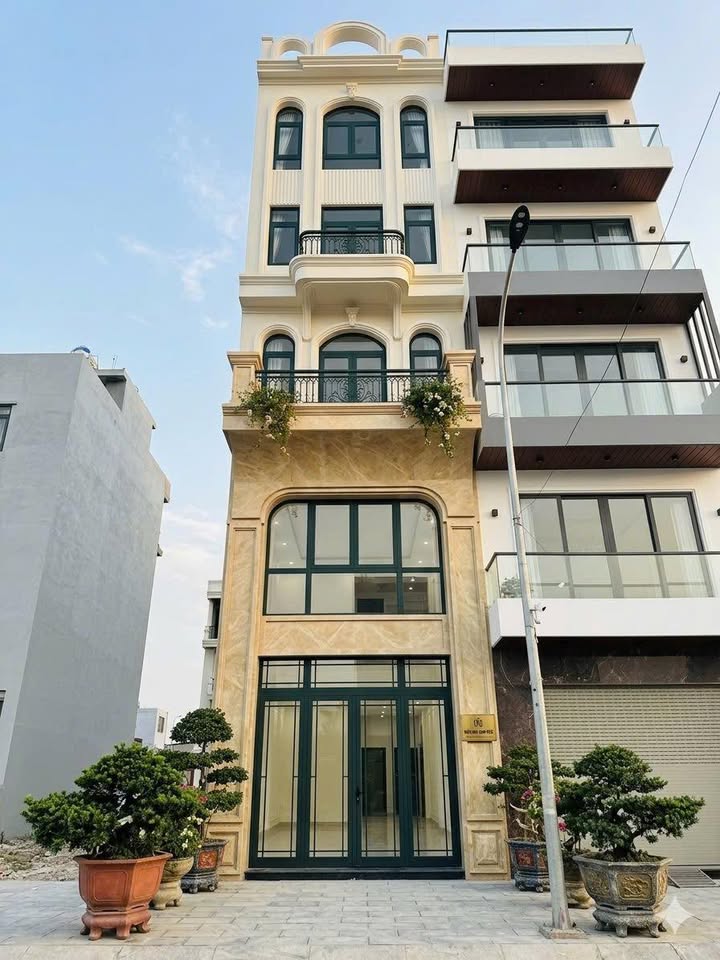 Nhà 6 Tầng Thang Máy Phân Lô Sở Dầu, 54m² Kinh Doanh Đắc Lợi - 7.99 Tỷ