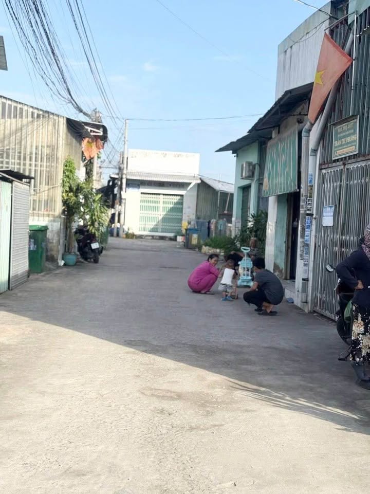 Bán Đất Sổ Riêng Tân Uyên 68m² - Kho Sẵn, Giá 1.7 Tỷ Có Thương Lượng