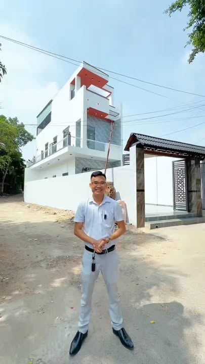 Nhà Phố Tân Khánh 120m² - 4PN - Sổ Hồng Riêng - Giá 3.7 Tỷ