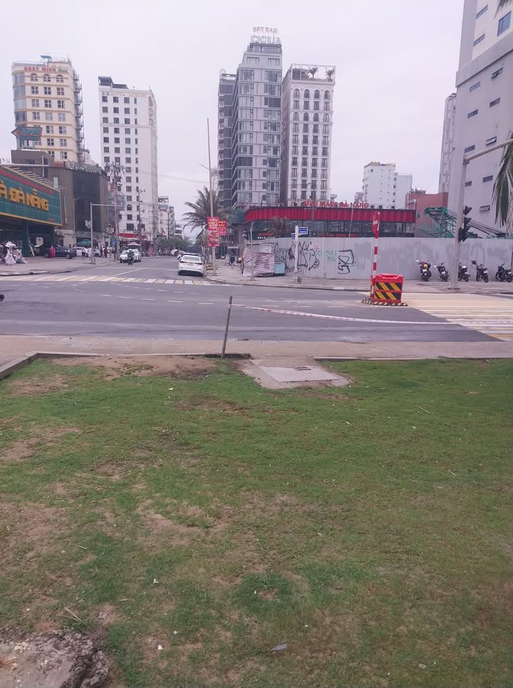 Nhà kiệt Nguyễn Công Trứ, Sơn Trà - 72m², 5 tỷ, 500m ra biển Mỹ Khê