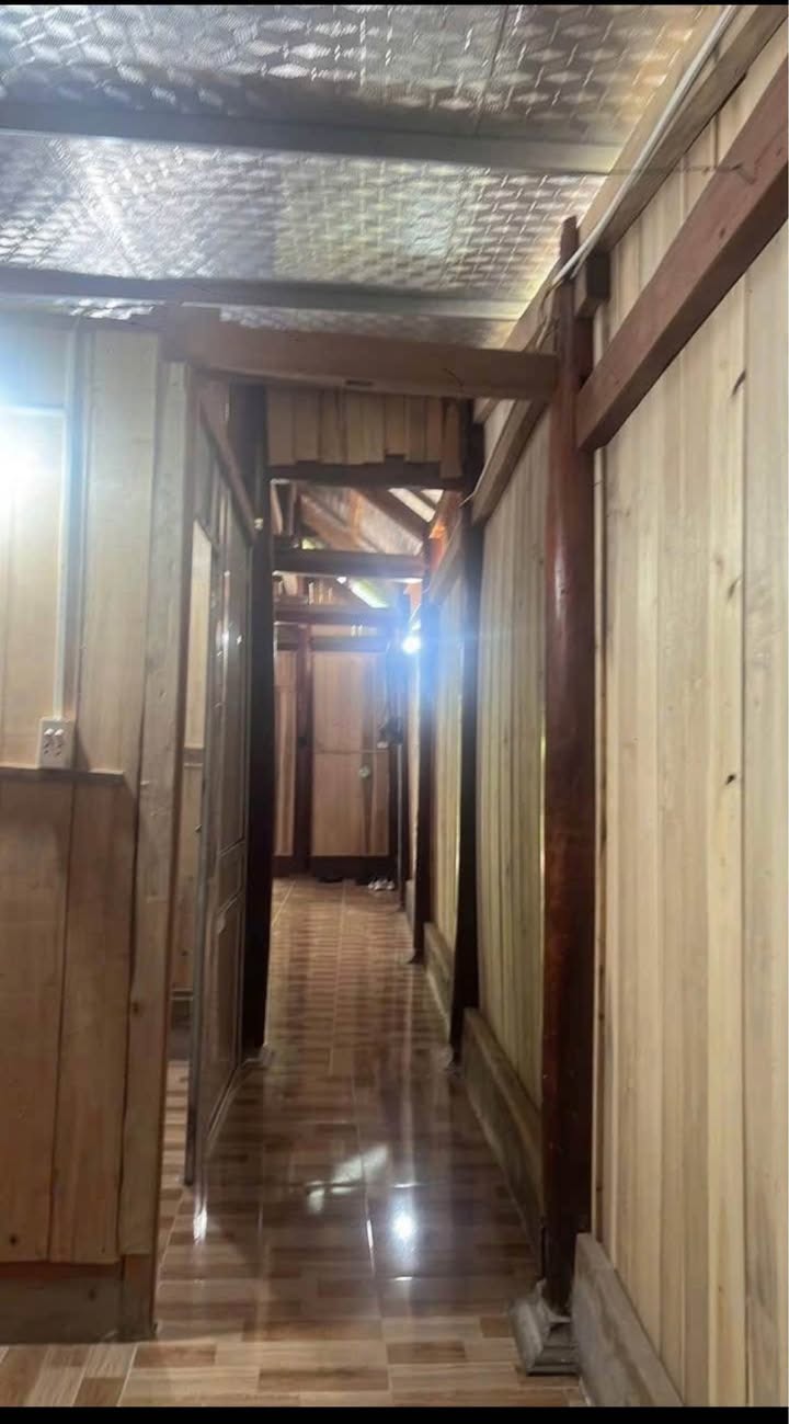 Nhà sàn gỗ 99.4m² Phường Bắc Lệnh, Lào Cai - Giá 1.15 tỷ, Ô tô tận cửa