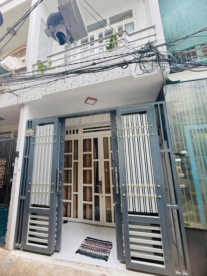 Nhà 2 lầu 24m² Bình Đông, Quận 8 - Sổ hồng, Full nội thất, Giá 3.45 tỷ