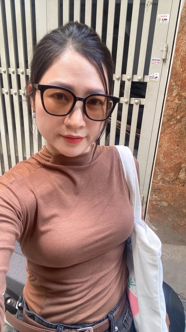 Bán Nhà Góc 2 Thoáng Yên Xá, Thạch Thất - 50m², 5 Tầng, Ô Tô Đậu Cửa