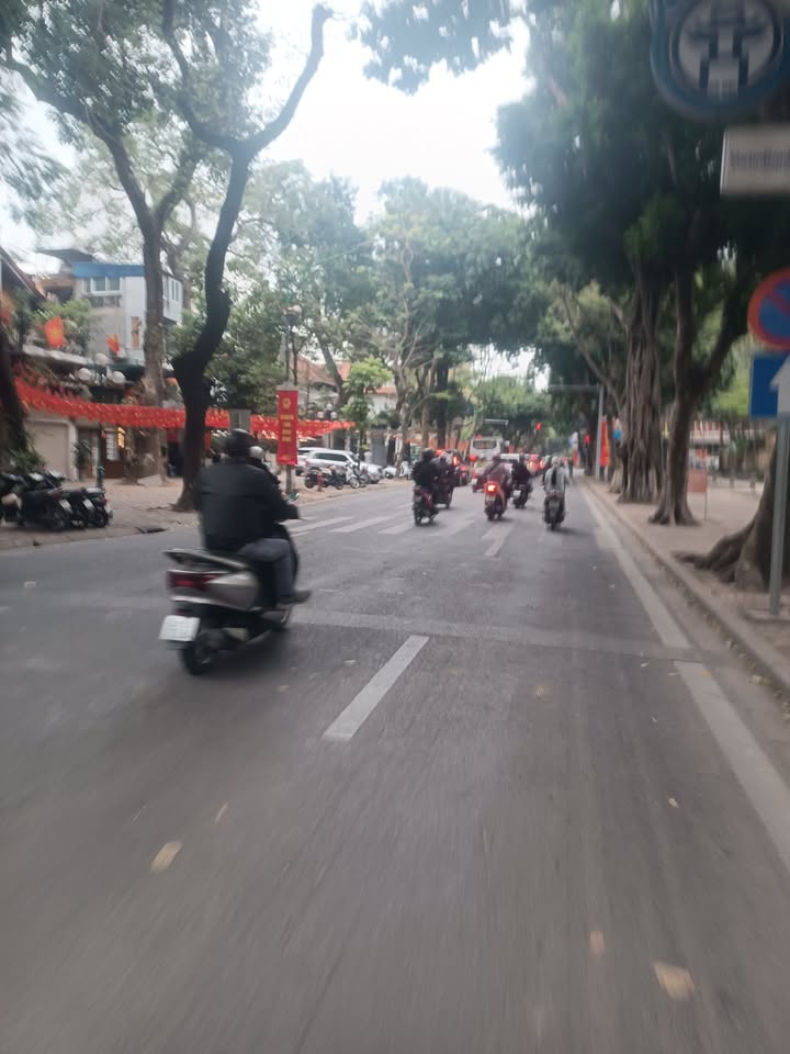 Đất Thổ Cư Nam Từ Liêm 38m² - Sổ Đỏ Sẵn Sàng - Giá 6.5 Tỷ