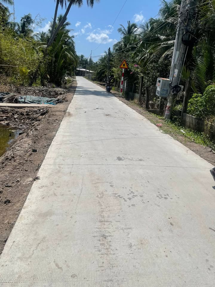 Bán Đất Vàng Xã Đồng Khởi (Định Thủy Cũ) Bến Tre - 2300m² - 1.4 Tỷ