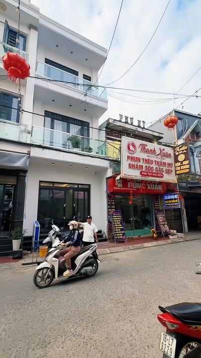 Nhà Mặt Tiền Kinh Doanh Sầm Uất Chợ Đôi, Tiên Lãng, Hải Phòng - 69m²