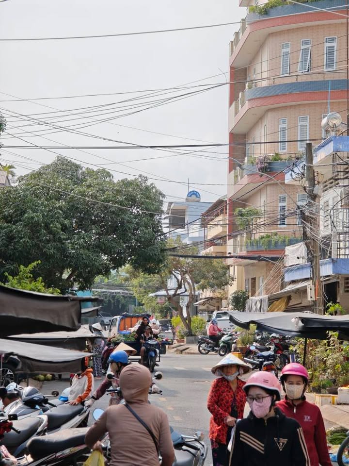 Nhà Mặt Tiền Kinh Doanh Chợ Mỹ Phước, Long Xuyên - 64m² Giá Tốt