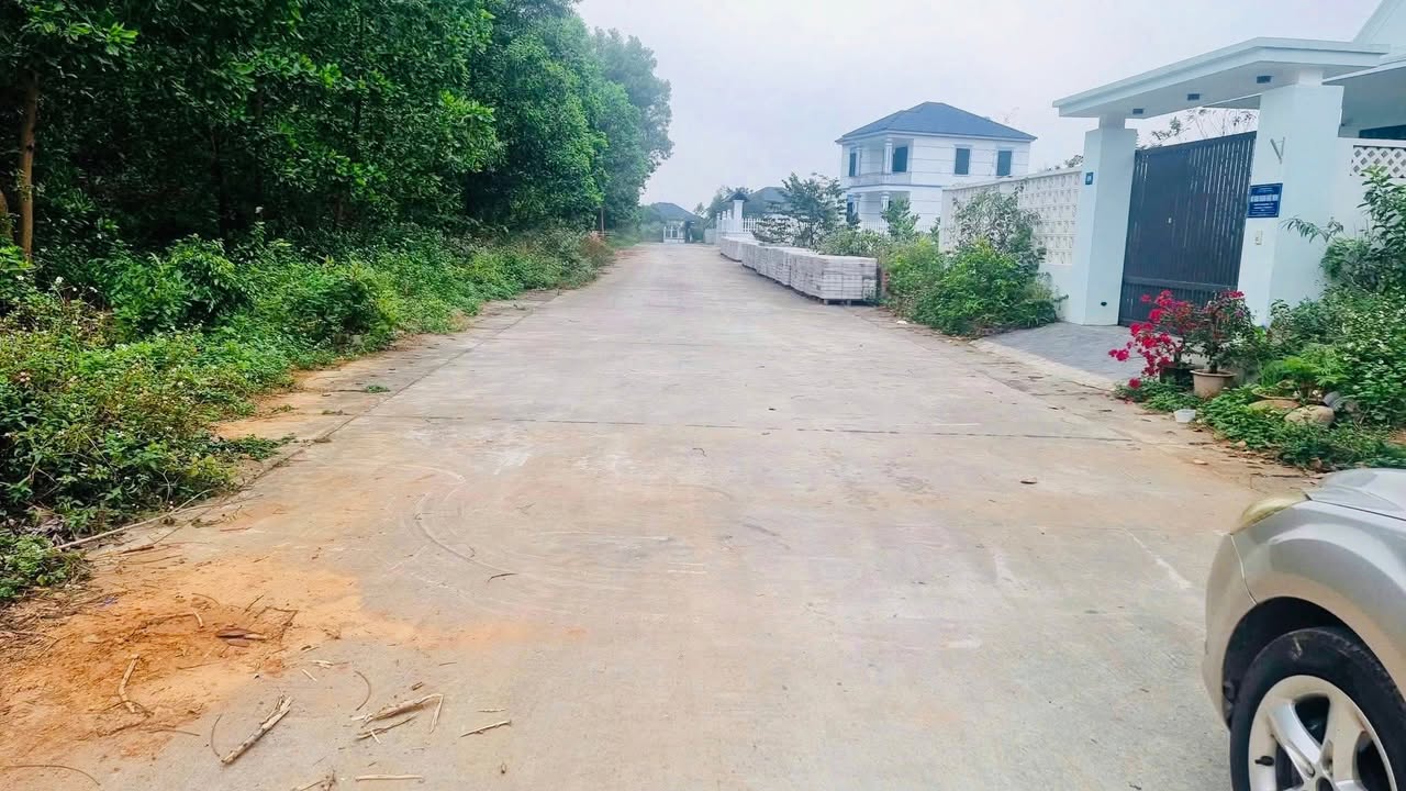 Đất Vĩnh Phúc 320m² full thổ cư - Đường ô tô tránh, giá chỉ từ 2.x tỷ