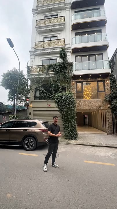 Nhà 7 tầng 1 tum Thạch Bàn, Long Biên - Kinh doanh, Văn phòng, Ở tốt