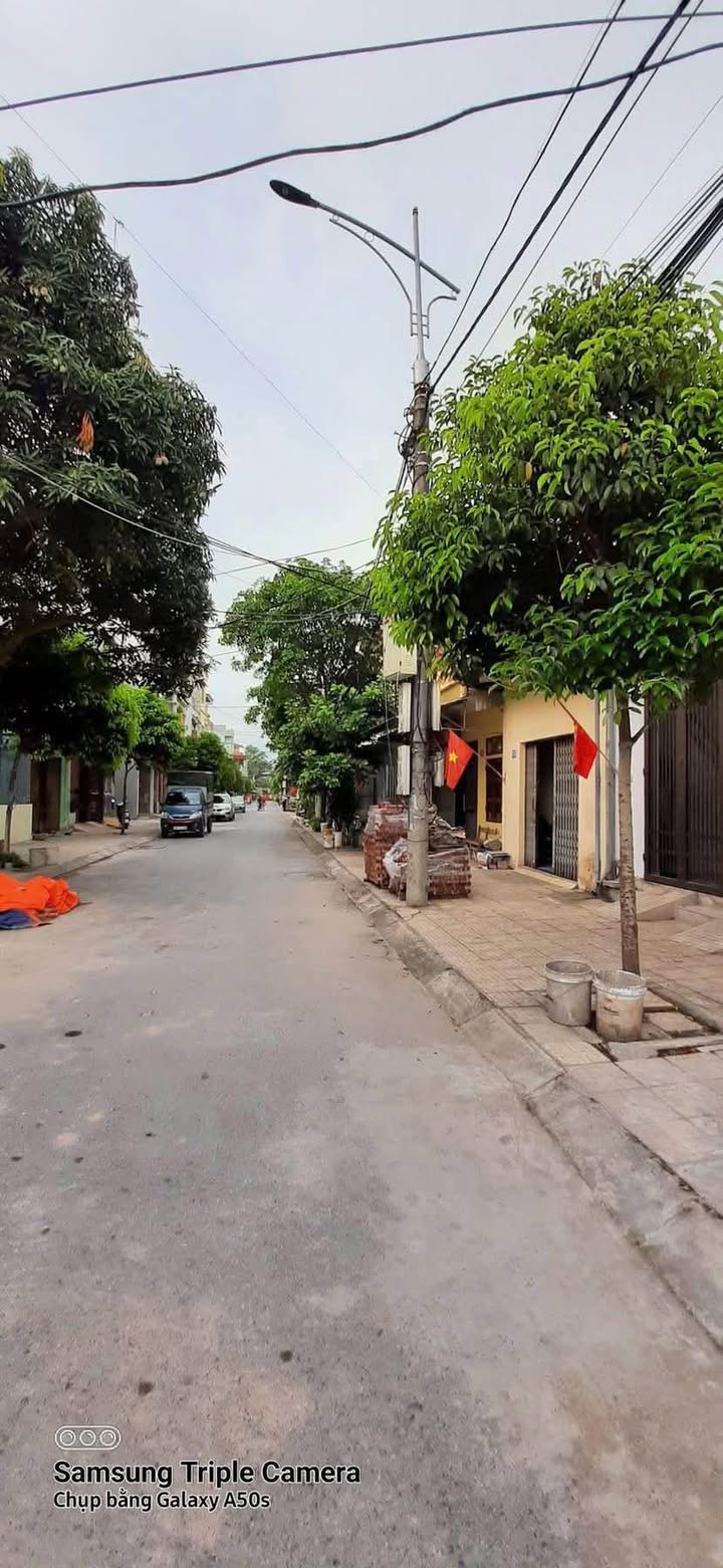 Cho thuê nhà cấp 4 đường Lê Duẩn, Ba Đình - Sẵn sàng nhận nhà 04/04