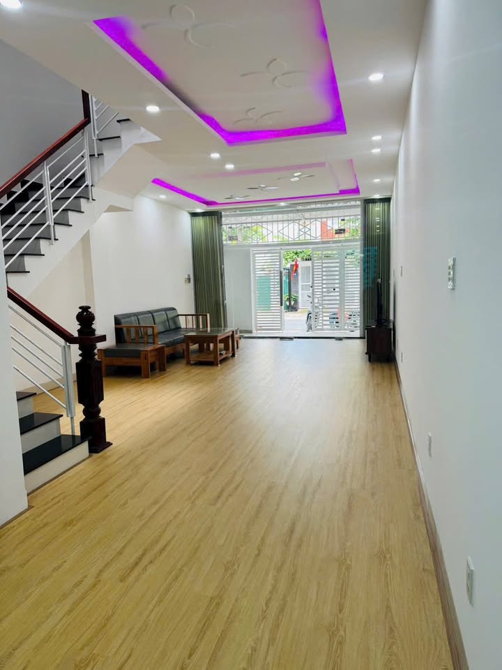 Nhà 3 Tầng Mặt Tiền Kha Vạn Cân 89.5m² - Sổ Hồng Hoàn Công