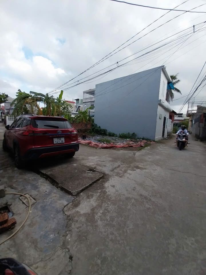 Bán nhà 95m² Hồng Bàng, Hải Phòng - Giá 1.9 Tỷ, Ngõ Morning