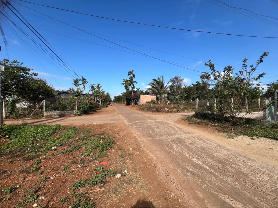 Đất Nền Ea Ktur, Đắk Lắk 150m² - Sổ Hồng Thổ Cư 100%